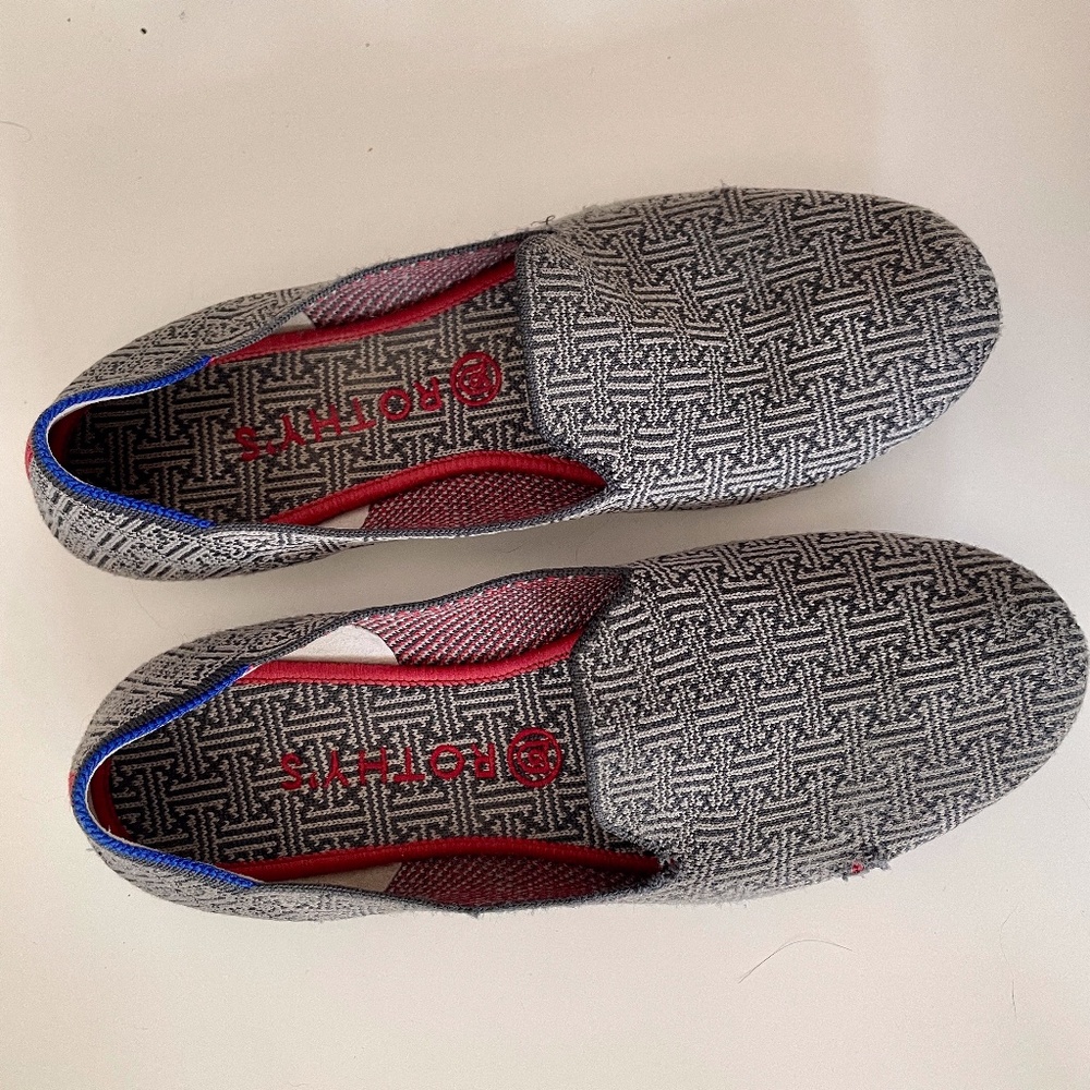 Rothy’s *RETIRED* Charcoal Gray Grid Pattern Loafer Flats Slip On, Size 10